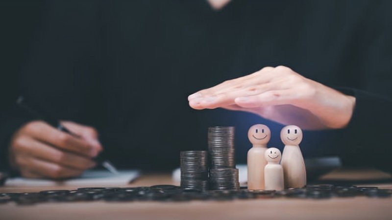 Money Habits for Financial Security and Future Protection