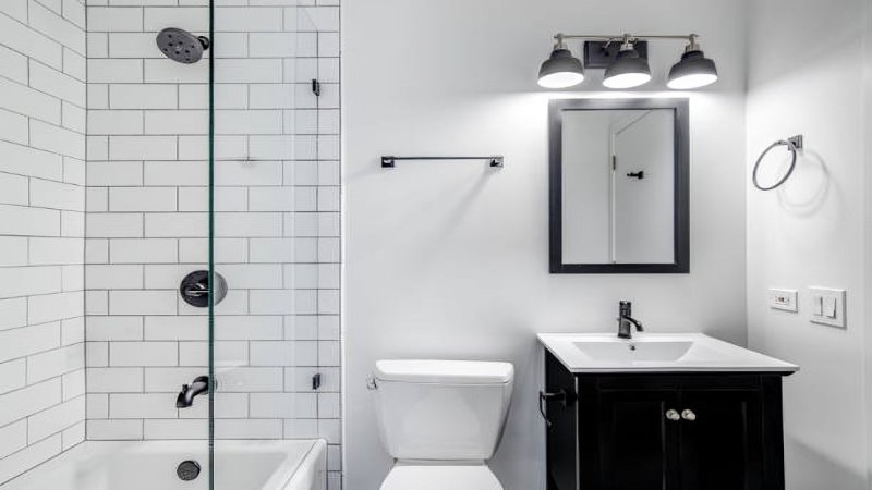 porcelain vs ceramic small bathroom tile